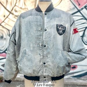 OAKLAND RAIDERS Vintage Bomber Jacket size Large (by Starter) | Distressed Gray